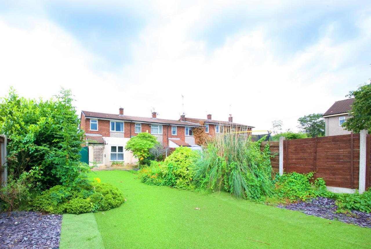 Gorgeous Manchester Home With Garden & Parking Dış mekan fotoğraf