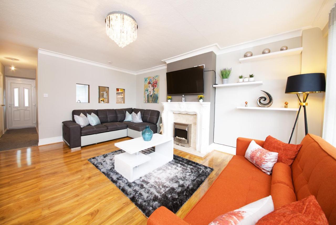 Gorgeous Manchester Home With Garden & Parking Dış mekan fotoğraf